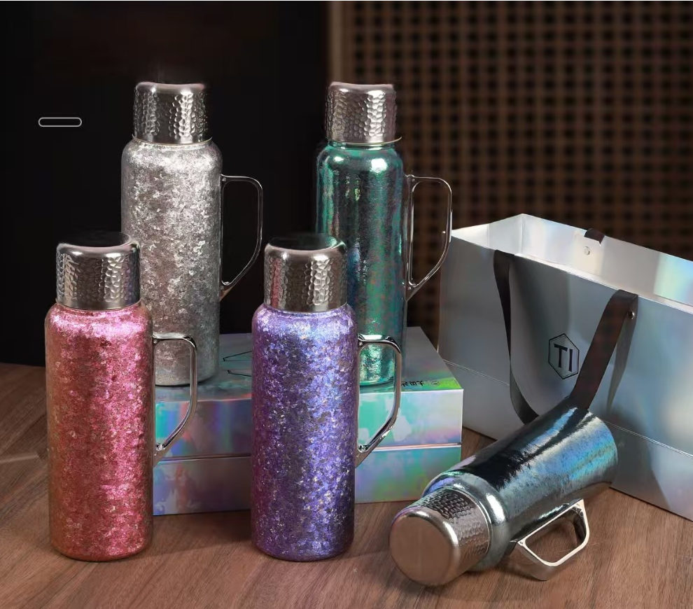 Pure Titanium Tea Flask with Temperature Display – Double Layer Insulated Bottle
